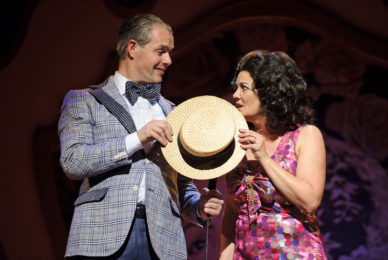 Scènefoto van Zangeres zonder Naam