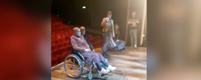 Zieke Kiki van 15 krijgt privé-optreden van Tina Turner in leeg Beatrix Theater