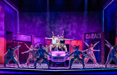 Scènefoto van Grease (2023)