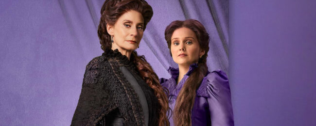 Danique Dusée als jonge Elisabeth in Elisabeth de musical