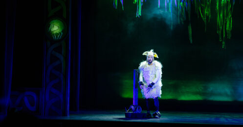 Scènefoto van Efteling vertelt… Joris en de Draak