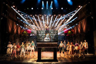 Scènefoto van & Juliet