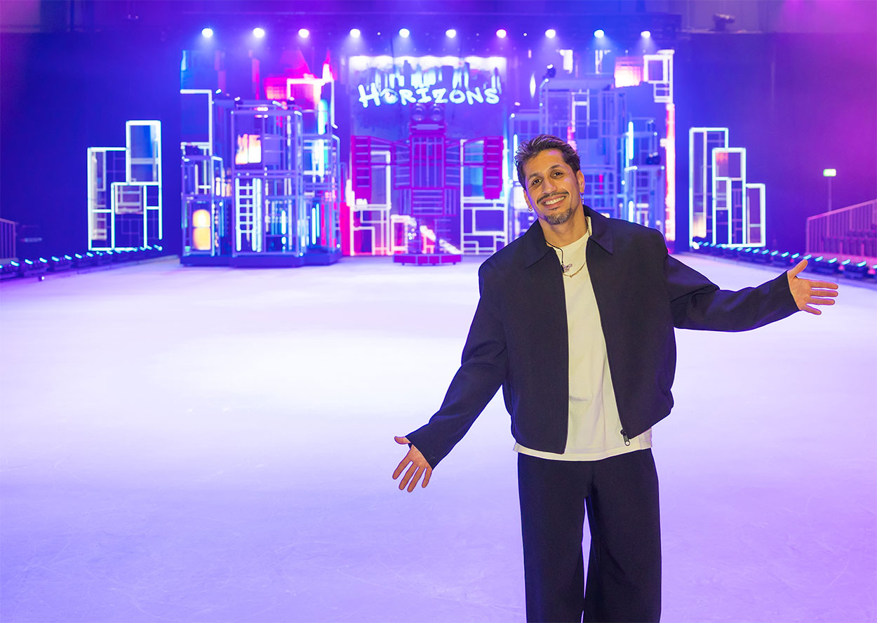 Foto van de cast van Holiday on Ice: Horizons