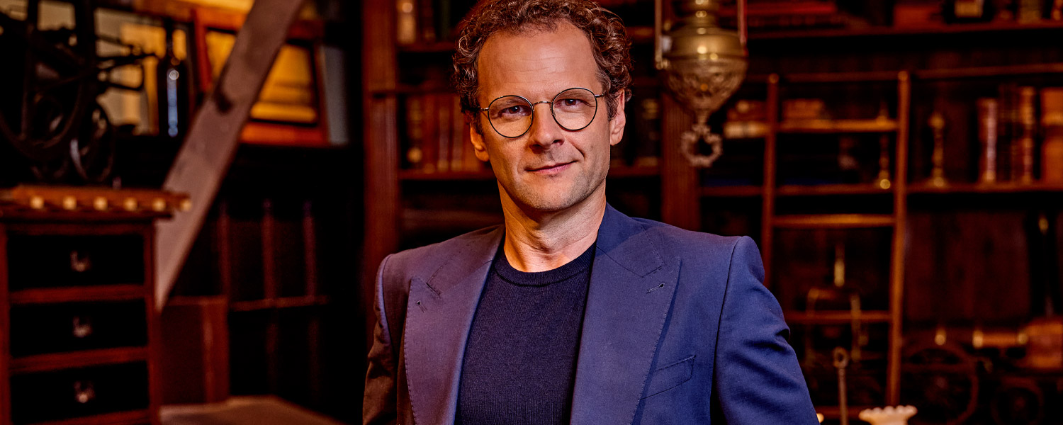 Valentijn van Hall is de Nederlandse Harry Potter