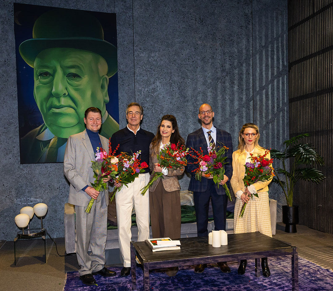 Foto van de cast van Dial M for Murder