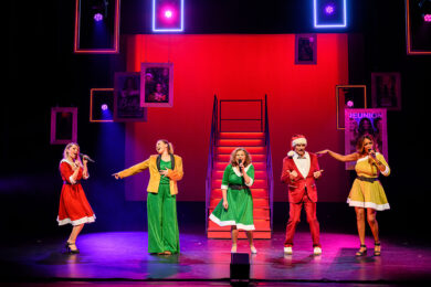 Scènefoto van Christmas in the Air