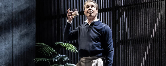 Bekijk de trailer van Dial M for Murder